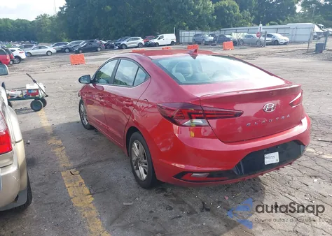 2020 Hyundai Elantra Sel z USA, uszkodzony, nr VIN 5NPD84LF0LH524709